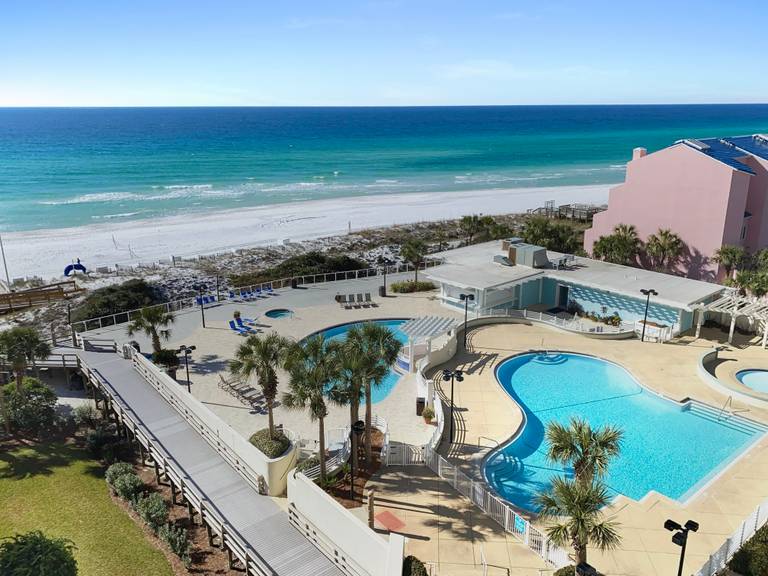 kid-friendly-destin-florida-resorts-kids-matttroy