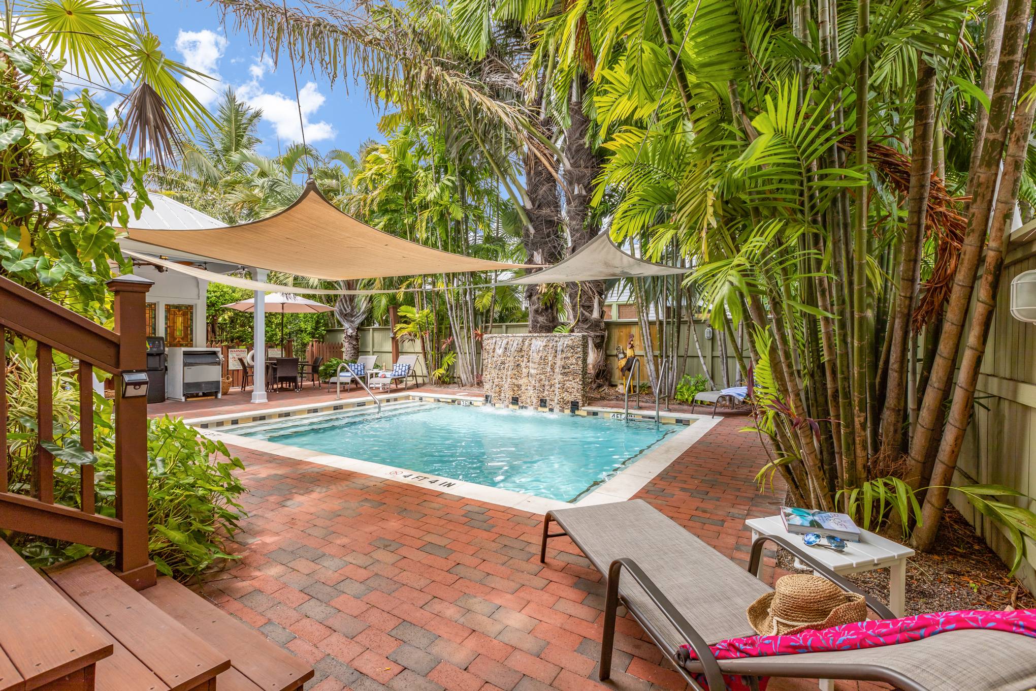 ROYAL PALM STUDIO Travelers Palm Inn Key West Dwell Key West