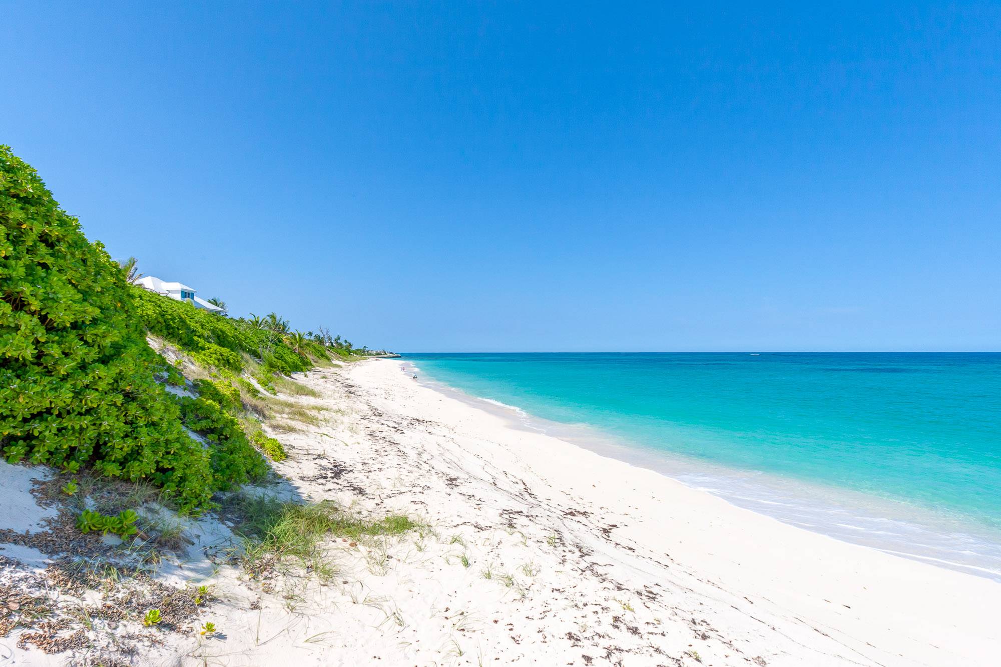 The beach to the north with the Hope Town settlement just around the corner.
