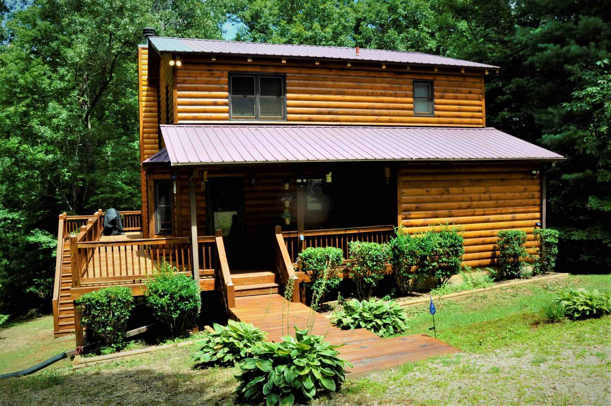 Wilderness Retreat - Blairsville, GA Cabin Rental, 4 Guests, Under $140 ...