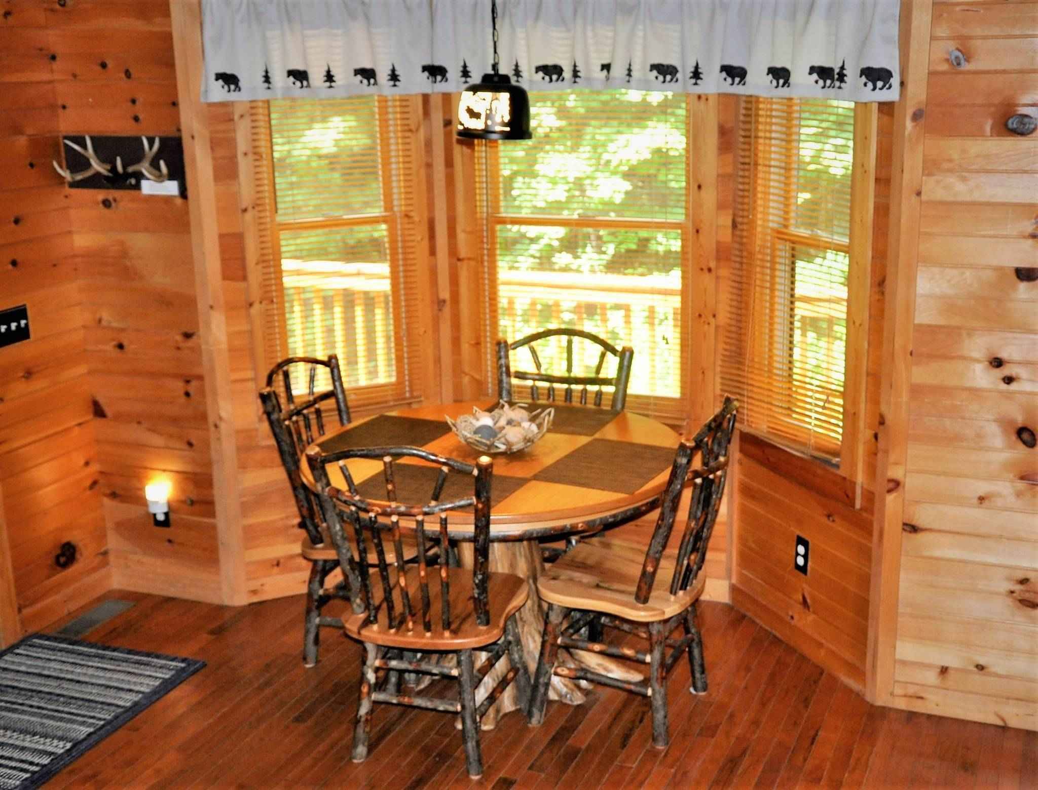 wilderness-retreat-blairsville-ga-cabin-rental-4-guests-under-140