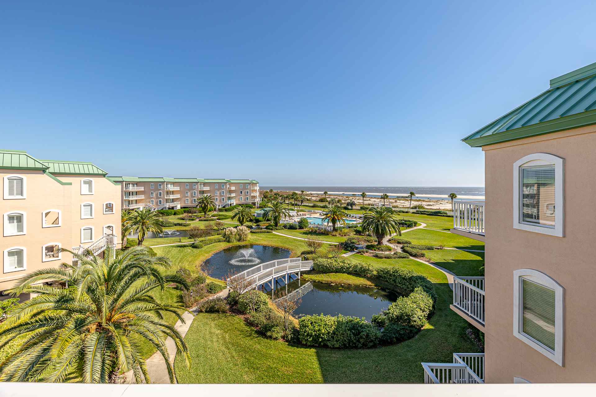 St. Simons Grand 307 Real Escapes Properties
