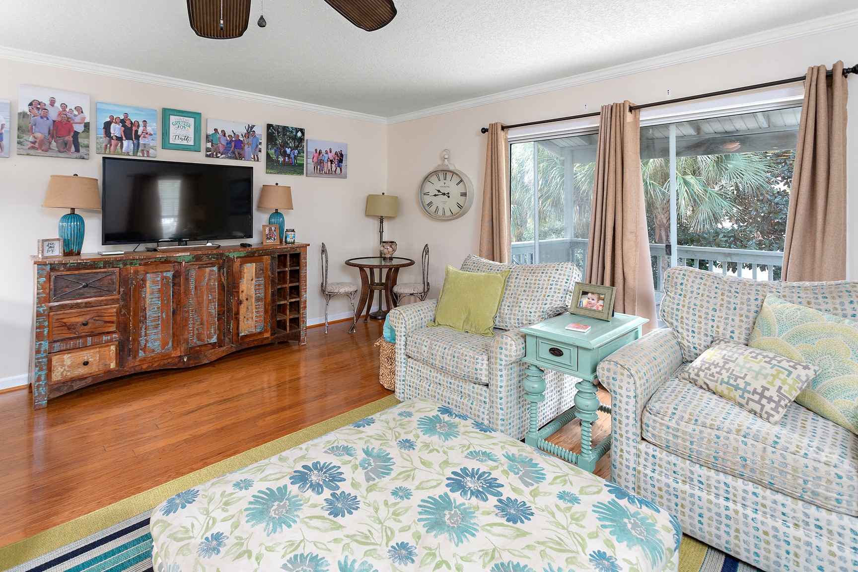 Demere Landing 135 Real Escapes Properties