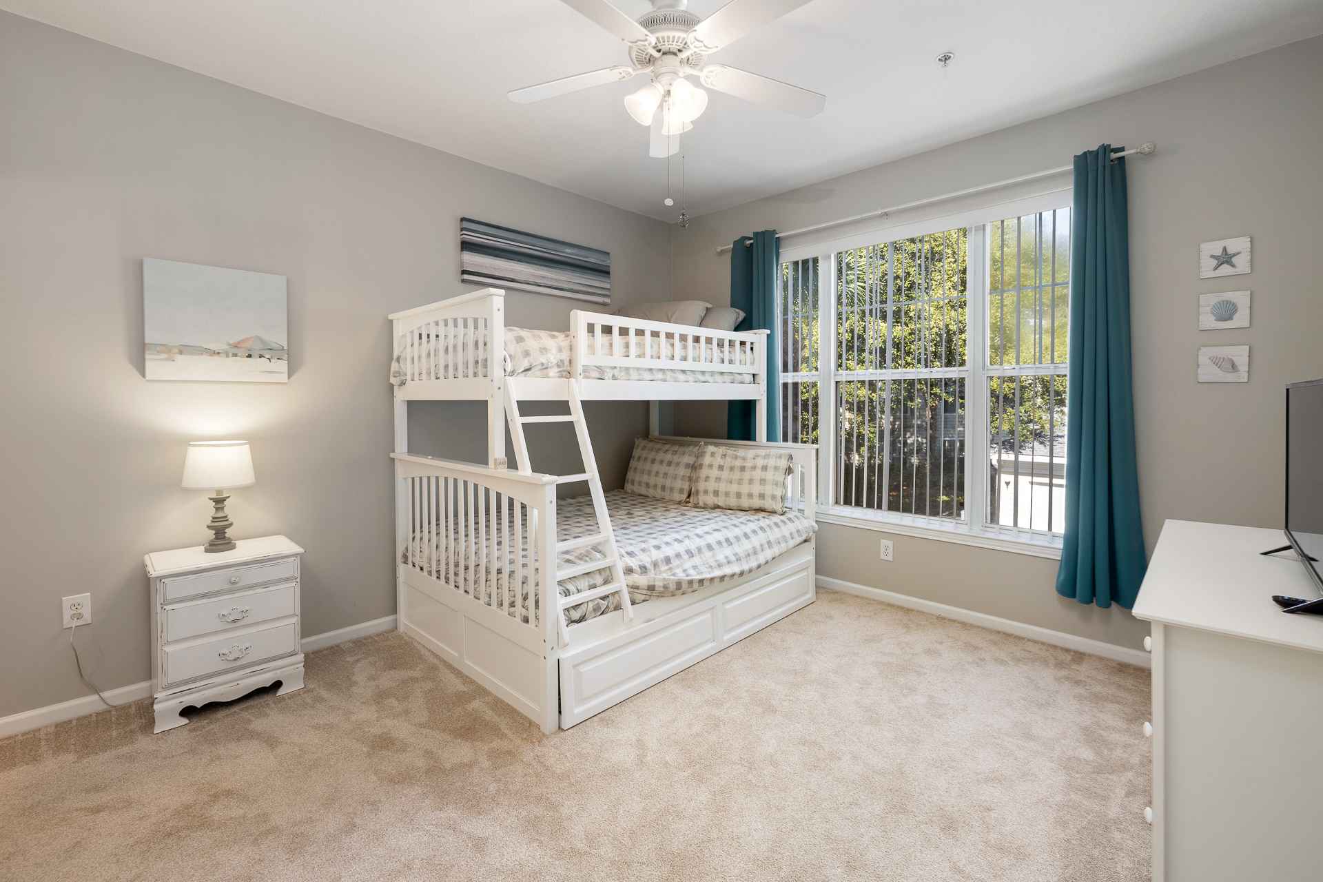 Barnes Plantation 525 Real Escapes Properties