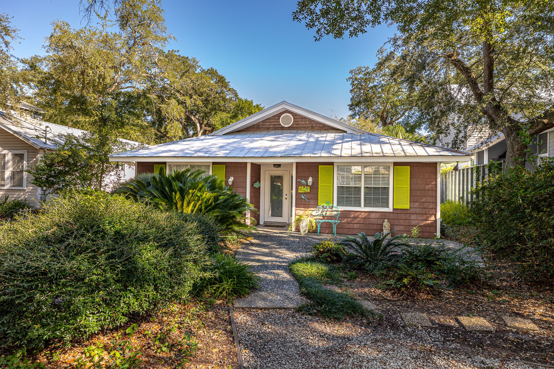 Leapin' Lizard Cottage | Real Escapes Properties