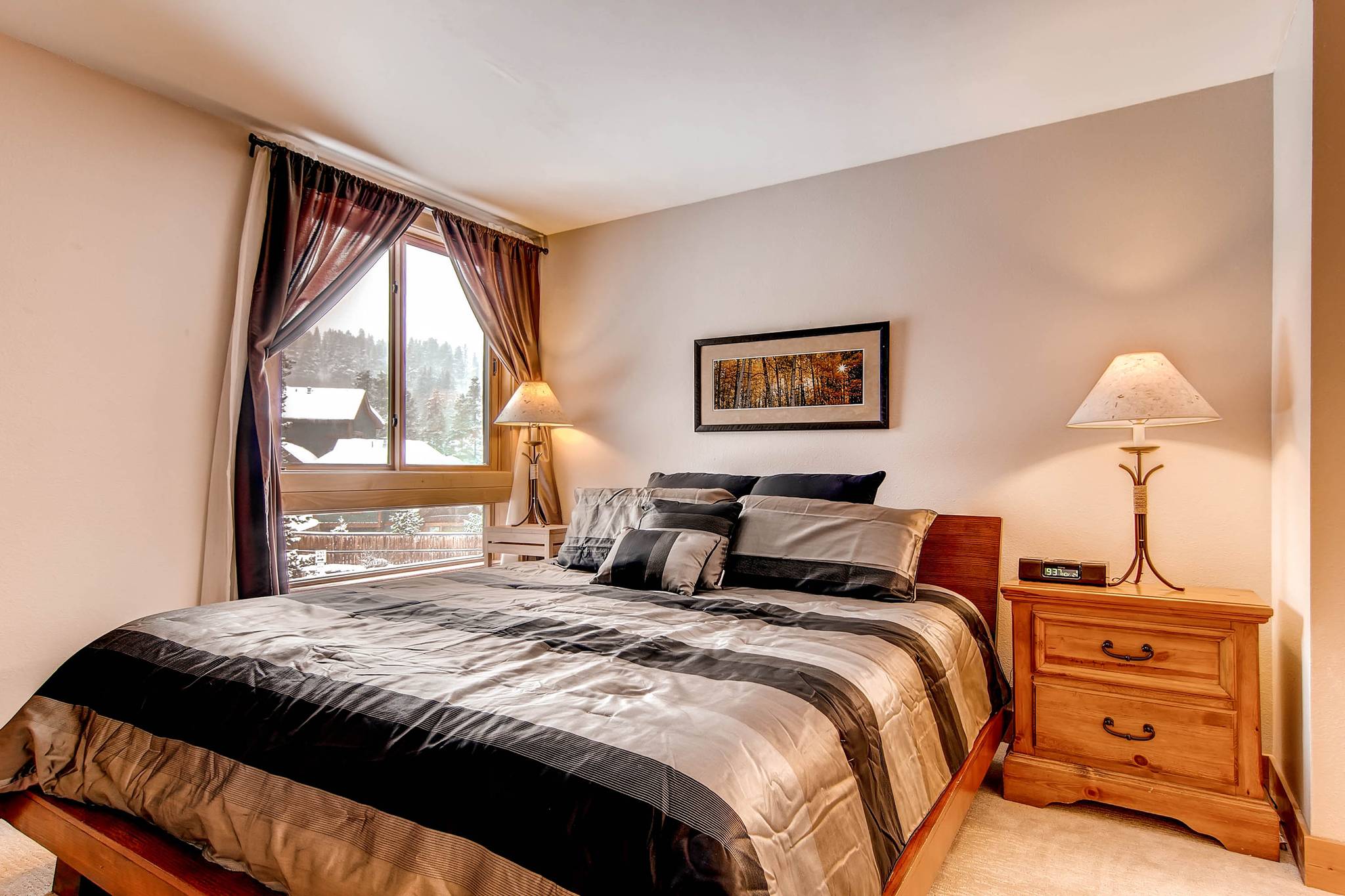 Ski Hill Condo Summit Mountain Rentals