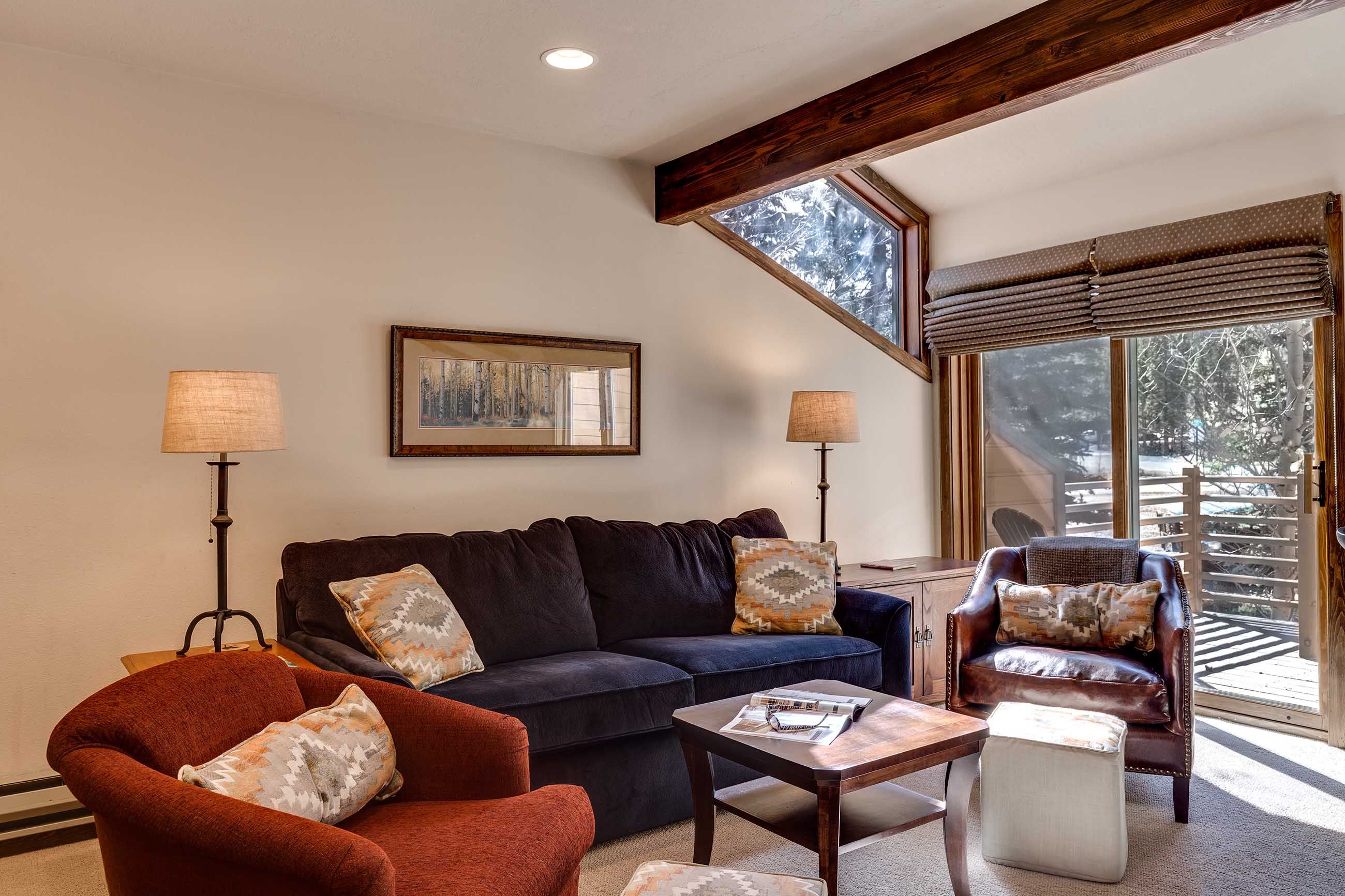 Spruce Point Townhome Great Location & Views Summit Mountain Rentals