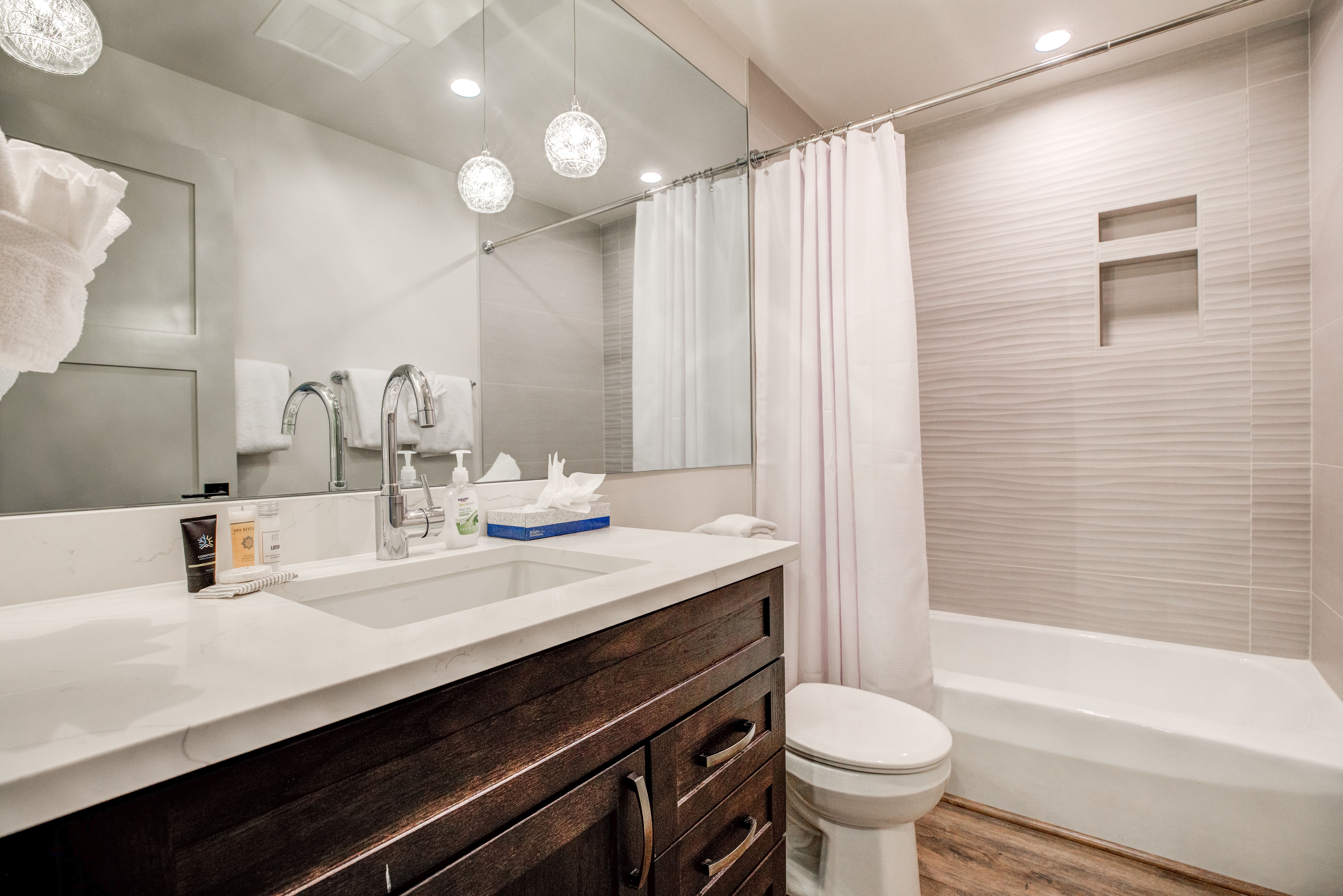 Tamarisk Telemark Condo Great Location, Remodeled Summit Mountain