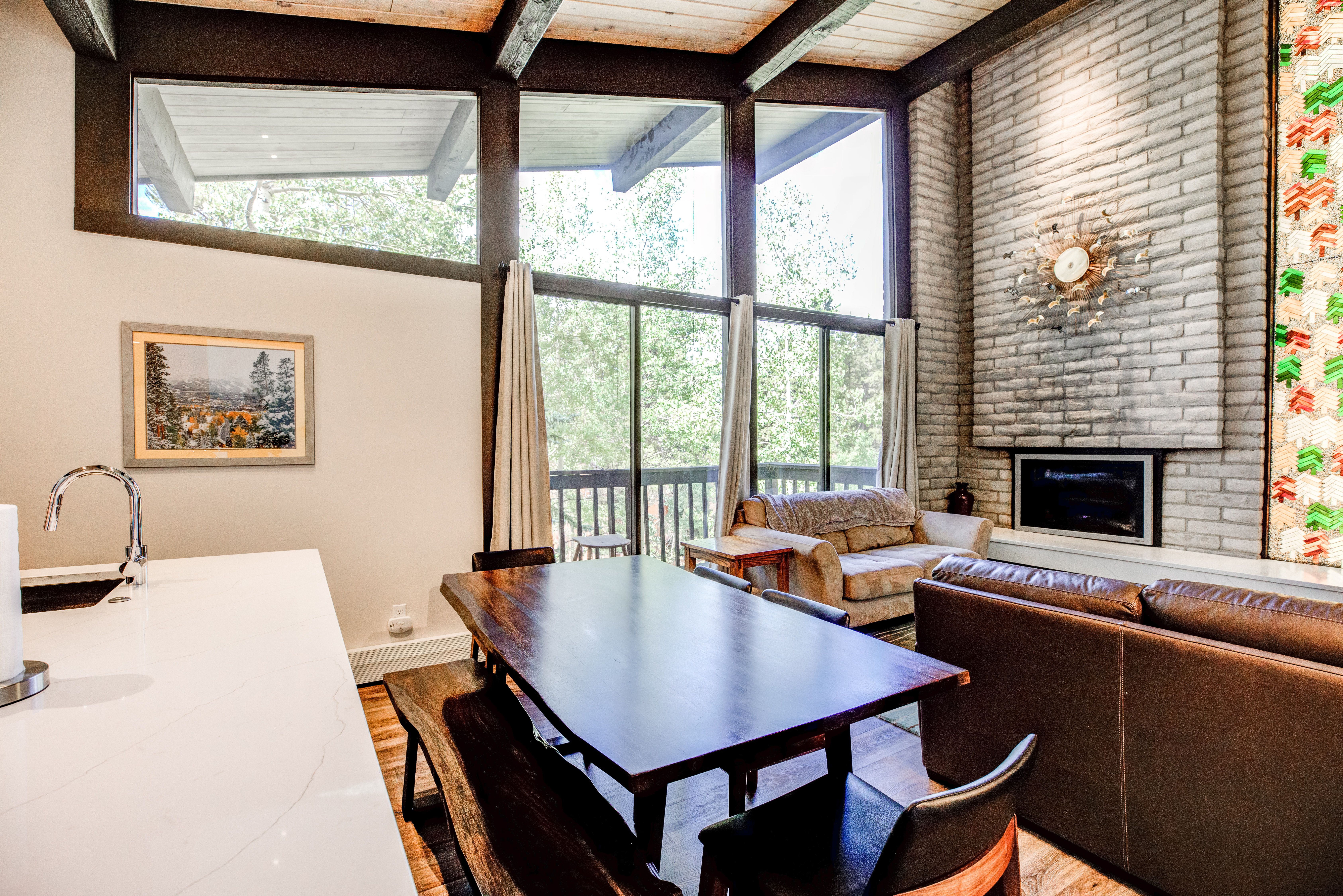 Tamarisk Telemark Condo Great Location, Remodeled Summit Mountain