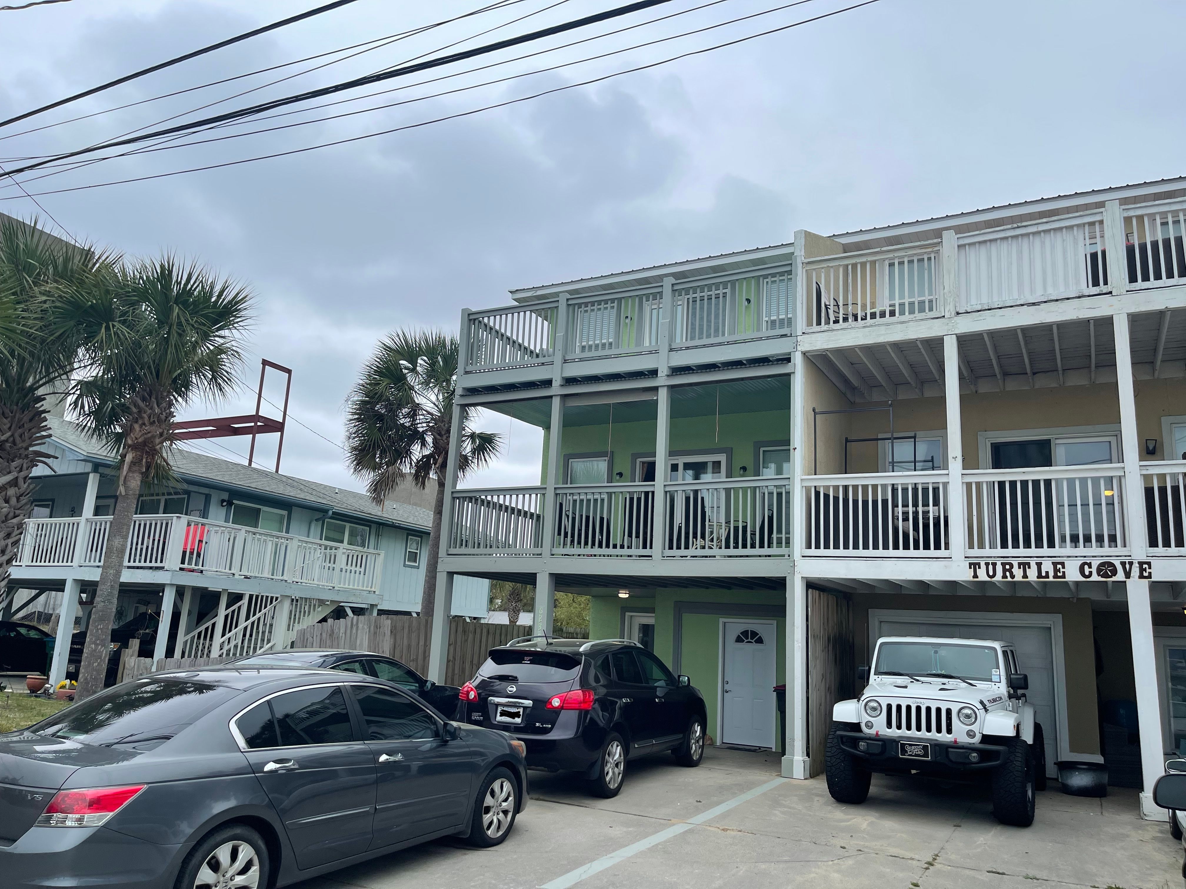 Fernwood House 623D Four Star Condo Services