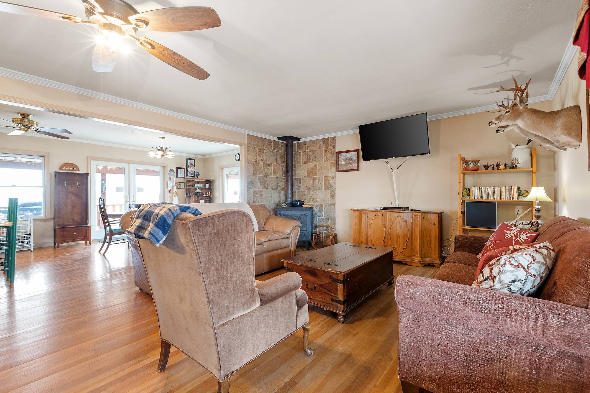 HollmigThe Gathering Place (dog friendly) Fredericksburg Escapes