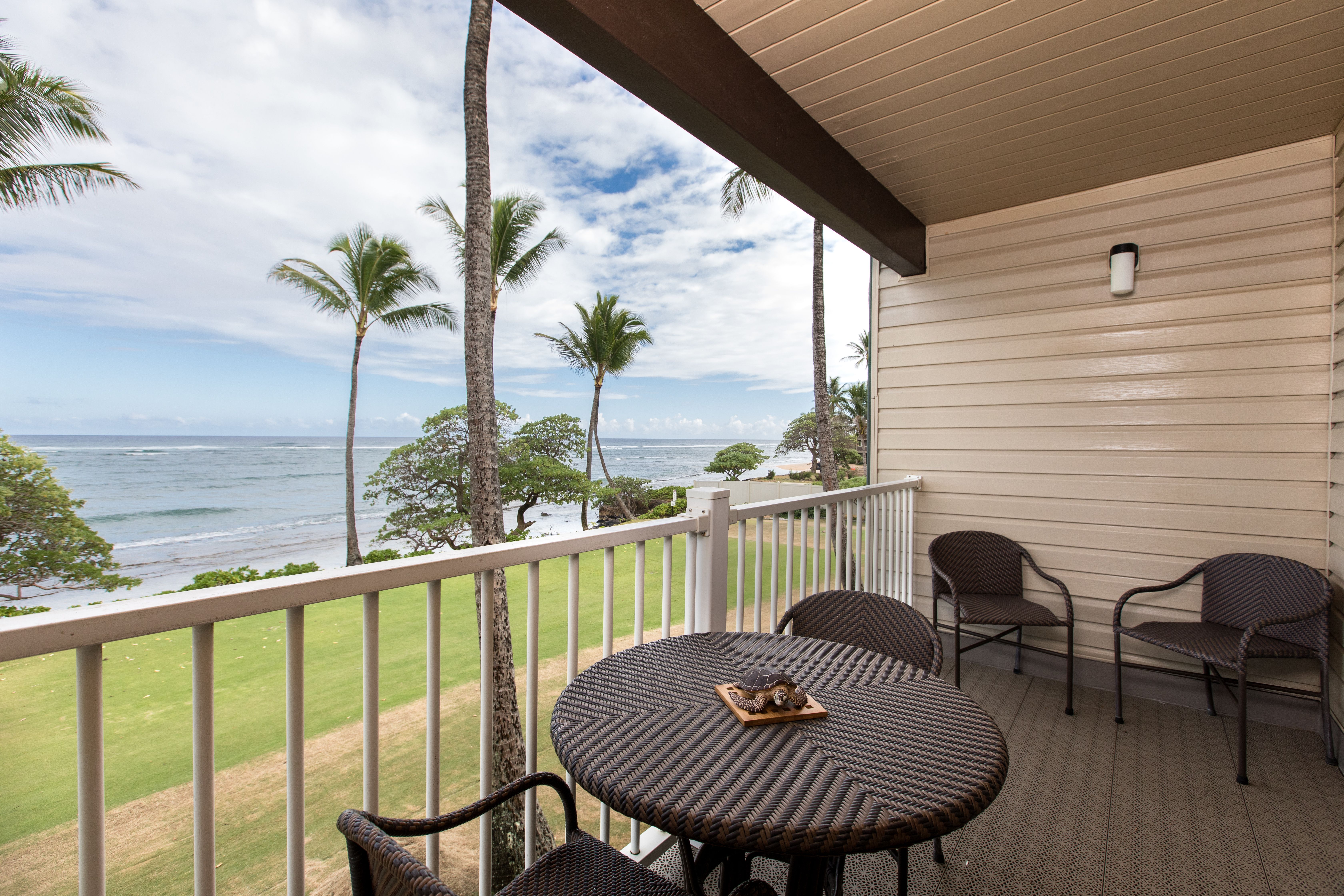 Kapaa Shore Resort A207, Oceanfront Garden Island Properties & Kauai Vacation Rentals