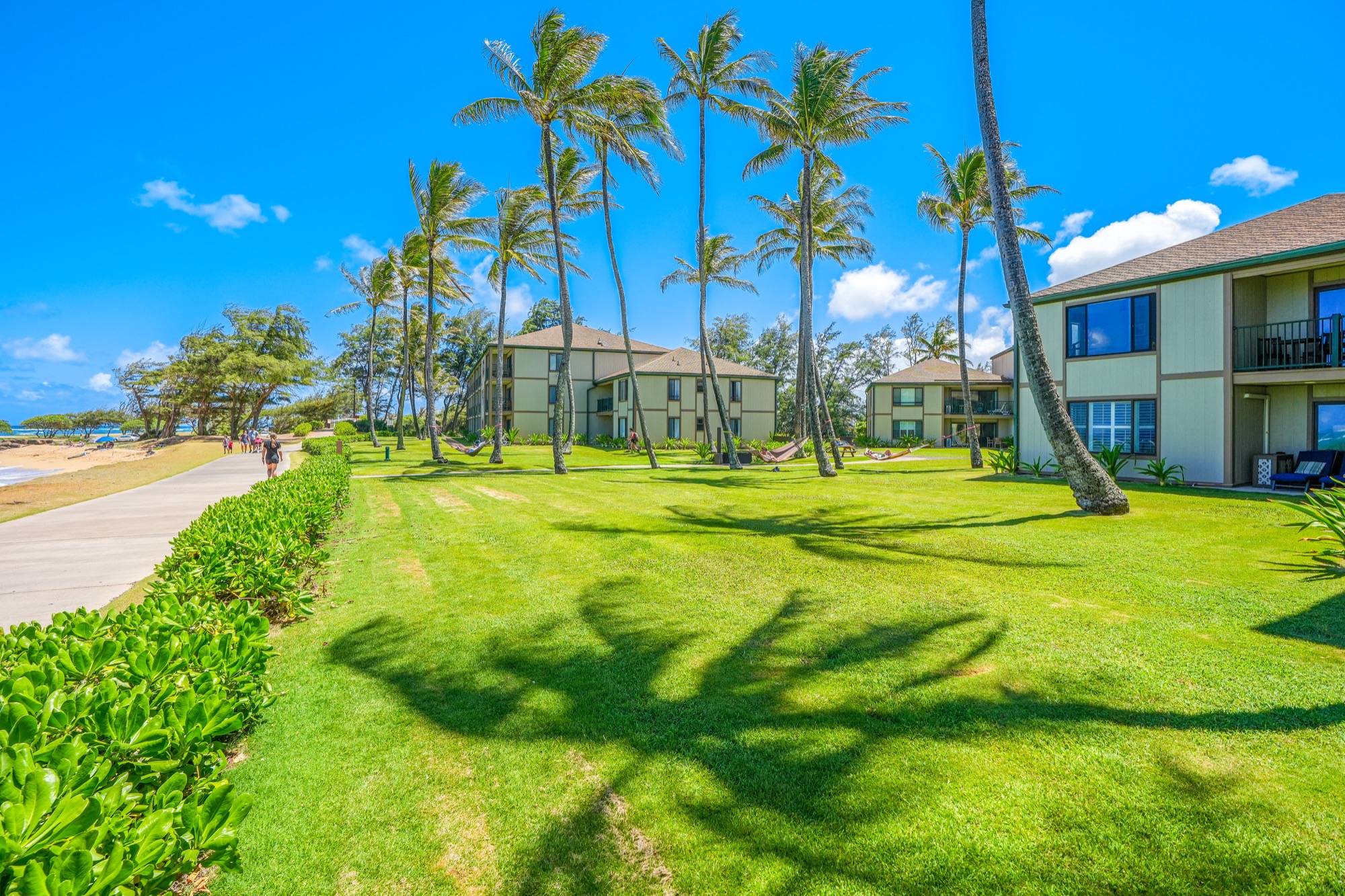 Pono Kai Resort B101, Oceanfront, Ground Floor Garden Island