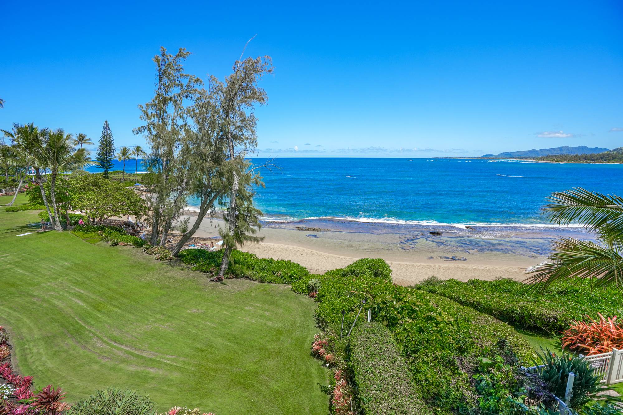 Lae Nani 536, Oceanfront, Top/3rd Floor, End Unit Garden Island