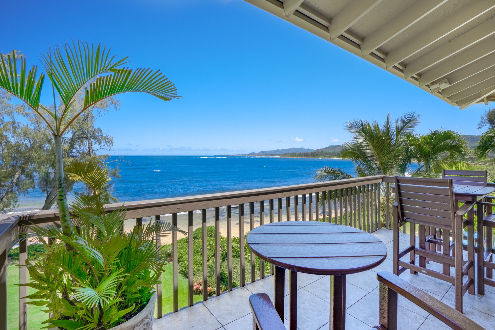 Lae Nani #536, Oceanfront, Top/3rd Floor, End Unit | Garden Island