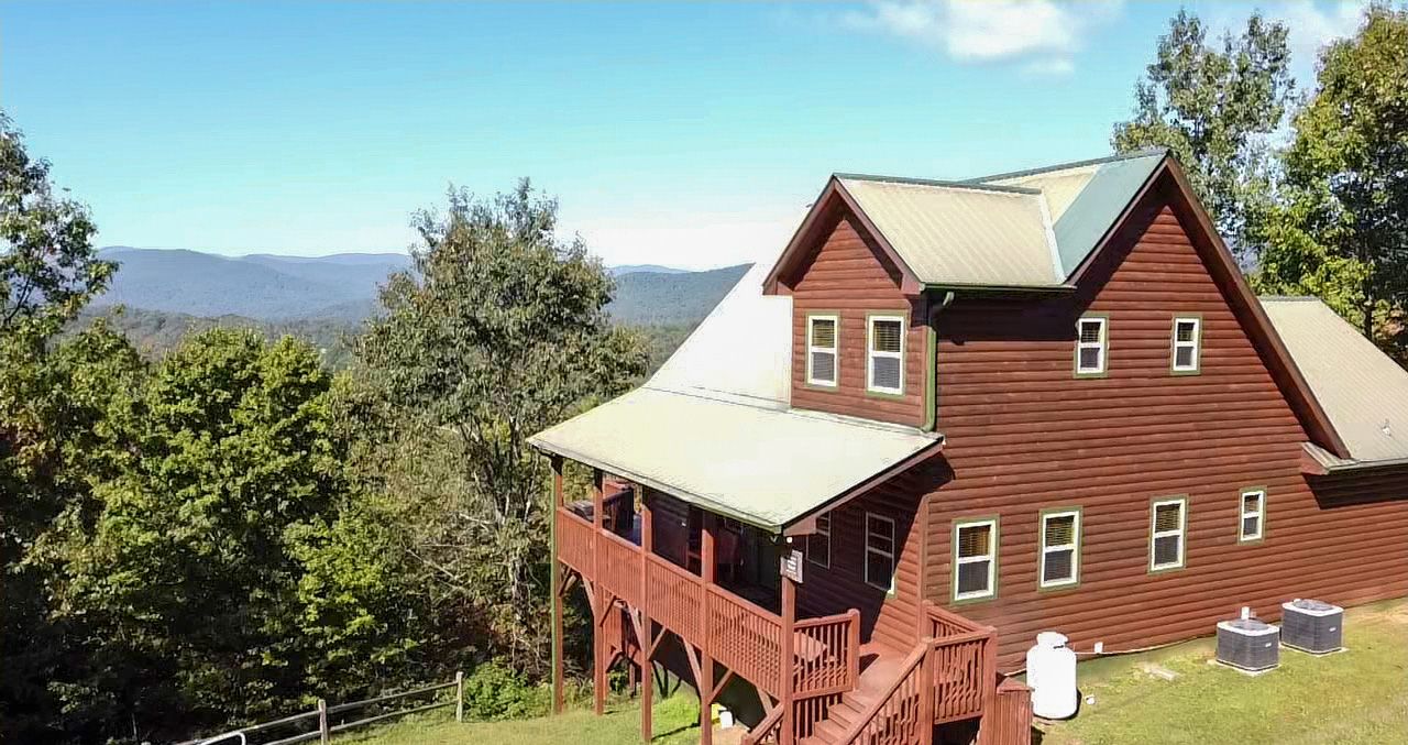 Paradise Retreat | Georgia Mountain Rentals