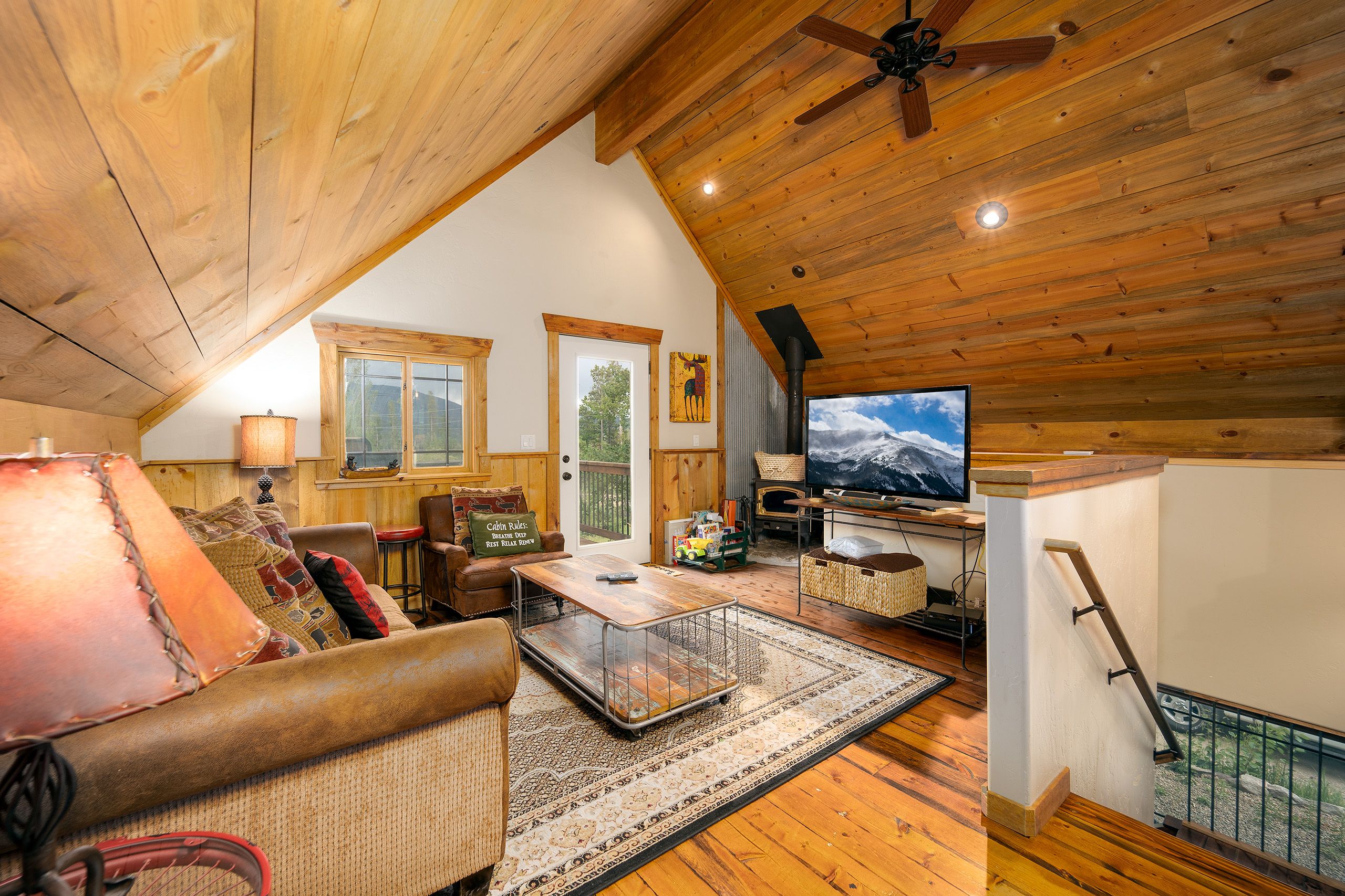Ragland Cabin Grand Mountain Rentals, Inc. Vacation Rental