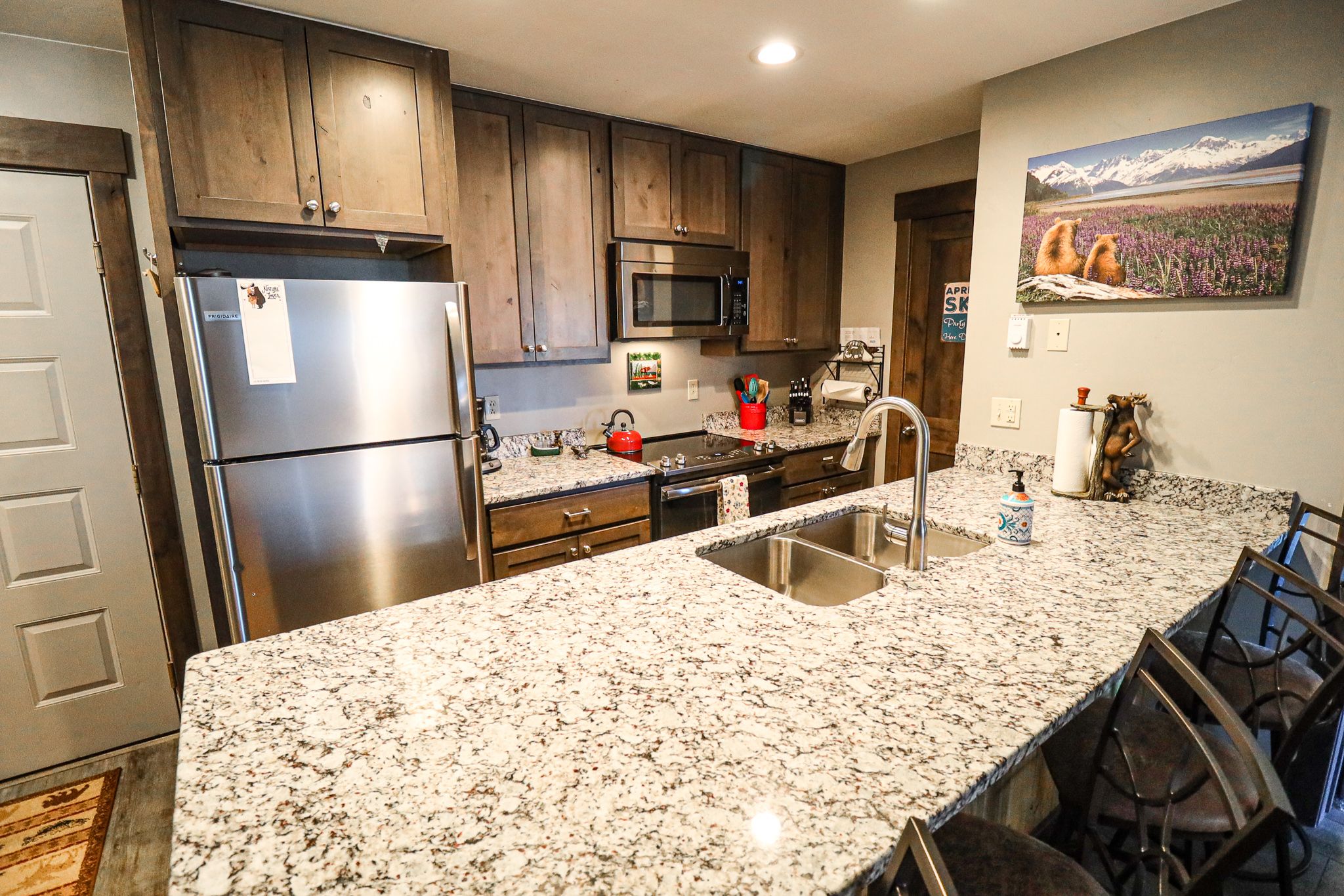 Summit View Grand Mountain Rentals, Inc. Vacation Rental