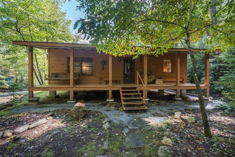 Cabin at Two Creeks Greybeard Rentals