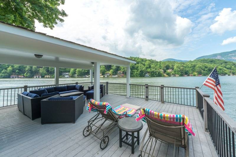 Lakeshire on Lake Lure Greybeard Rentals