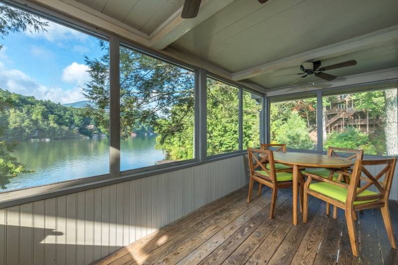 Lakeshire on Lake Lure Greybeard Rentals