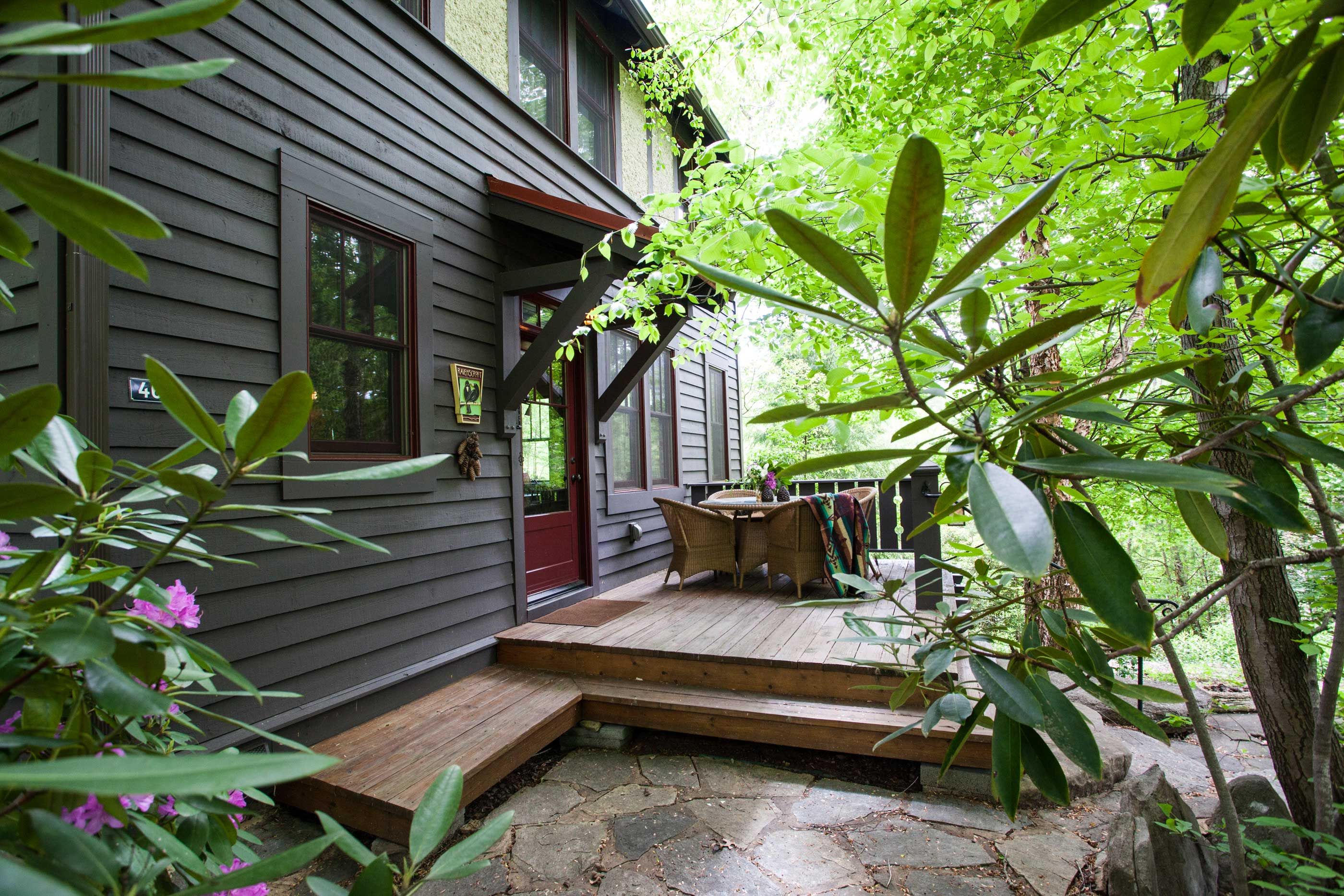 Ravenscroft Greybeard Rentals