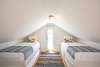 SLEEPING LOFT WITH TWO TWIN BEDS