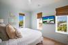 SECOND KING ROOM WITH NATURAL LIGHT AND FLATSCREEN TV SECOND KING ROOM WITH NATURAL LIGHT AND FLATSCREEN TV