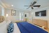 KING ROOM WITH LARGE MOUNTED FLATSCREEN TV KING ROOM WITH LARGE MOUNTED FLATSCREEN TV