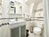 QUEEN PRIVATE BATH, SINGLE VANITY