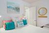 QUEEN VIEW TO ENSUITE BATH QUEEN VIEW TO ENSUITE BATH