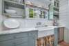 LARGE FARMHOUSE SINK IN KITCHEN
