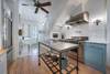 SPACIOUS KITCHEN WITH VIKING APPLIANCES SPACIOUS KITCHEN WITH VIKING APPLIANCES