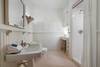 QUEEN BEDROOM W/ PRIVATE BATHROOM QUEEN BEDROOM W/ PRIVATE BATHROOM