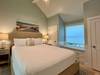 KING ROOM ON FIRST STOY W/ WINDOW SEAT AND ENSUITE, FULL BATH KING ROOM ON FIRST STOY W/ WINDOW SEAT AND ENSUITE, FULL BATH