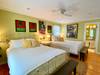 QUEENS BEDROOM W/PRIVATE BATHROOM QUEENS BEDROOM W/PRIVATE BATHROOM