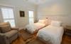 GUEST KING CAN BE CONFIGURED AS 2 TWINS GUEST KING CAN BE CONFIGURED AS 2 TWINS