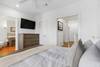 KING MASTER WITH FLATSCREEN AND STORAGE KING MASTER WITH FLATSCREEN AND STORAGE