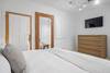 FIRST FLOOR MASTER W/FLAT SCREEN TV FIRST FLOOR MASTER W/FLAT SCREEN TV