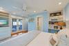 KING ROOM WITH ENSUITE, FULL BATH AND STORAGE SPACE KING ROOM WITH ENSUITE, FULL BATH AND STORAGE SPACE