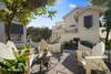 HOUSE ON DOUBLE LOT, WITH SEVERAL OUTDOOR LIVING AREAS HOUSE ON DOUBLE LOT, WITH SEVERAL OUTDOOR LIVING AREAS
