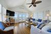 LIVING AREA W/INCREDIBLE GULF VIEWS & PORCH ACCESS LIVING AREA W/INCREDIBLE GULF VIEWS & PORCH ACCESS