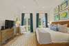 OVERSIZED MASTER W/SEATING AREA & PLENTY OF SPACE