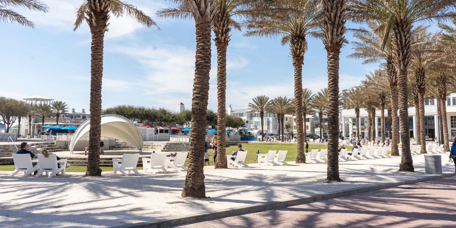5 MINUTE WALK TO SEASIDE AMPHITHEATER, FREE EVENTS WEEKLY