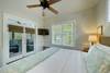 KING ROOM WITH FURNISHED, SCREENED PORCH ACCESS KING ROOM WITH FURNISHED, SCREENED PORCH ACCESS