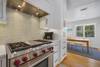 FOUR BURNER GAS STOVE TOP & CENTER GRIDDLE FOUR BURNER GAS STOVE TOP & CENTER GRIDDLE