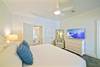 KING W/LARGE FLAT SCREEN TV, DRESSER, & RUSKIN PARK ACCESS KING W/LARGE FLAT SCREEN TV, DRESSER, & RUSKIN PARK ACCESS