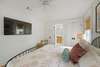 KING PRIMARY W/LARGE FLAT SCREEN SMART TV