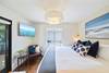 KING ROOM WITH FLATSCREEN TV AND CHAIR KING ROOM WITH FLATSCREEN TV AND CHAIR
