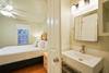 SUITE I ENSUITE BATHROOM SINGLE VANITY & SHOWER SUITE I ENSUITE BATHROOM SINGLE VANITY & SHOWER